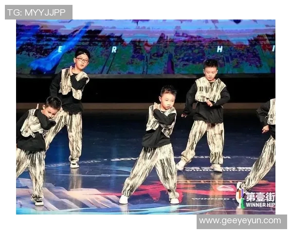 舞动人生：吴军在街舞世界中的探索与成长之路